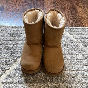 Girls ugg boots